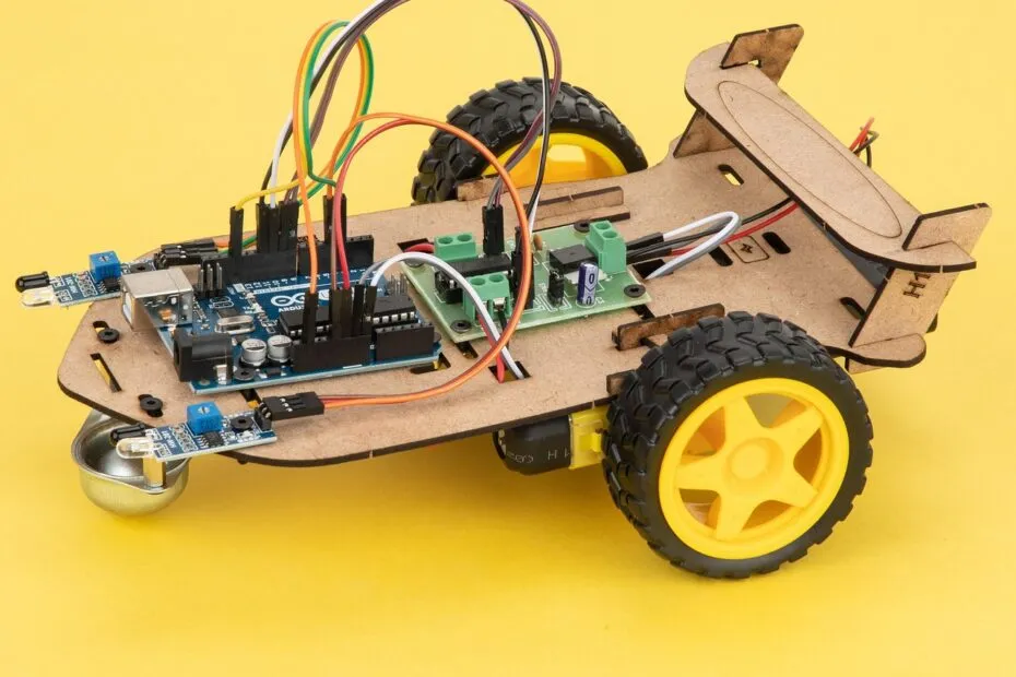 التعليم عن بعد: تحديات وحلول